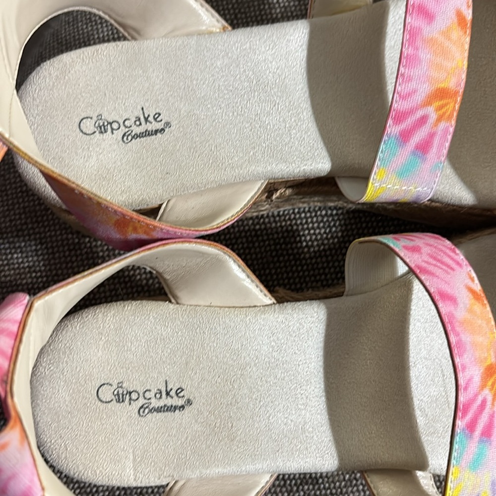 Cupcake Couture Girls Sandals, Size 4 - Picture 12 of 12
